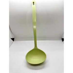 Vintage‎ Melamine Lime Green Soup Ladle Retro MCM Serving Spoon 12.5 Inch 9014